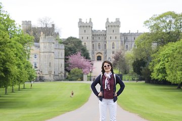 Windsor Castle, Stonehenge and Bath Tour from London with Admission